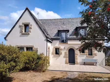 maison 6 pièces 145 m2