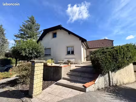 maison 3 pièces 90 m²