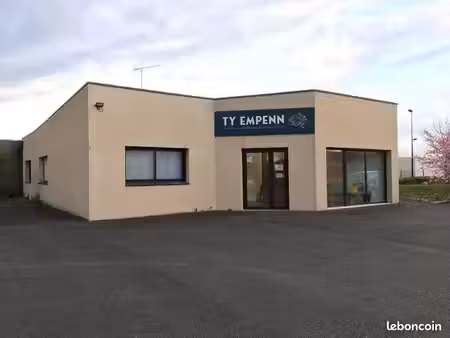 location bureau paramédical meublé (samedi) – cabinet pluridisciplinaire – 25 m²