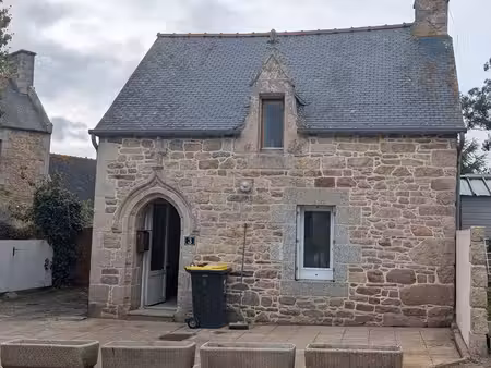 louargat • location coeur de bourg • charges non comprises