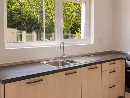 appartement 60m2 plus terrasse montélimar