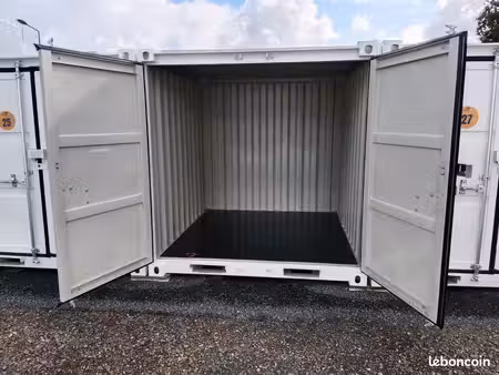 box de stockage 10m3 en location - assurance incluse - accès libre 24h/24 sans rdv - rdc