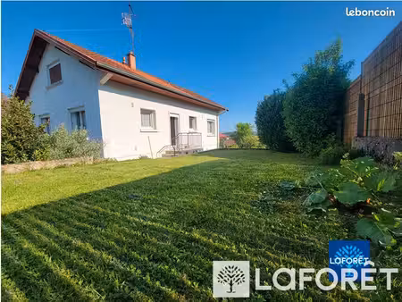 maison 7 pièces 97 m²