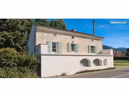 maison pierre 130m² rénovée  terrain 2495m²  poët-laval