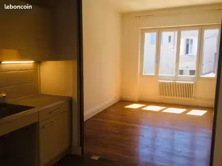 t2 48 m² quartier victor hugo valence