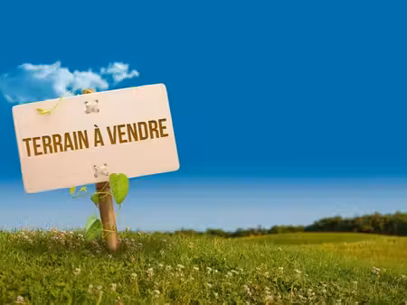 recherche petit terrain constructible (env. 300m²)