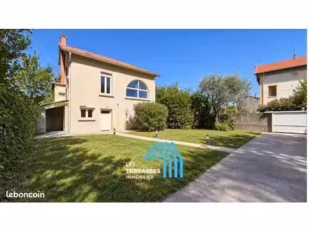 maison 6 pièces 152 m²