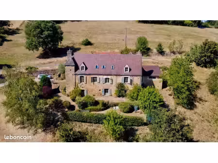 maison 7 pièces 200 m²