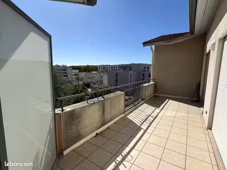 appartement 4 pièces 102 m²
