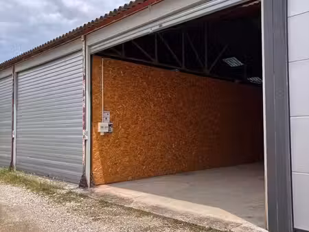 local de stockage - garage - box