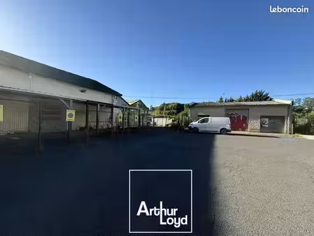 local commercial 835 m² sarlat-la-canéda