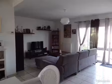 maison - 5 pièces - 90m²