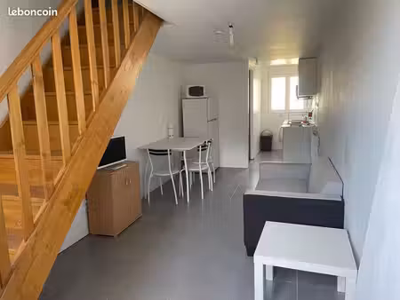 t2 mezzanine meublé près de montelimar