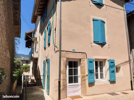 a louer - maison de village saint-jean-en-royans