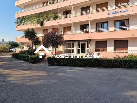 studio 1 pièce 20 m²