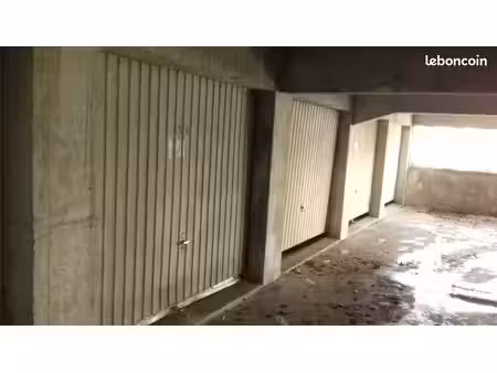 garage  box  stokage