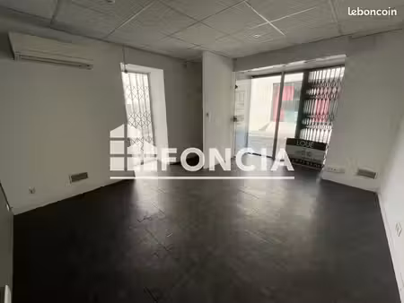local commercial 18.77m² à louer 430 - vergeze 30310