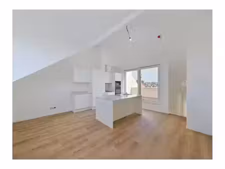 duplex à louer à rue de savoie 8 saint-gilles (vbe70003)