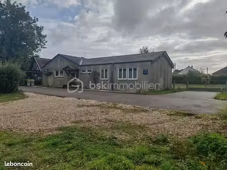 local commercial 155 m²