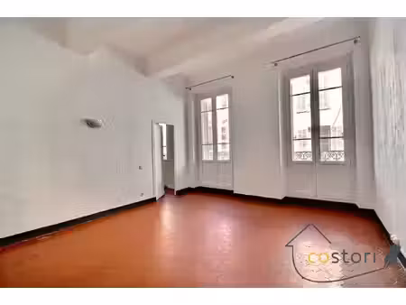 plein centre-ville  t2 54m² - beaux volumes et lumineux