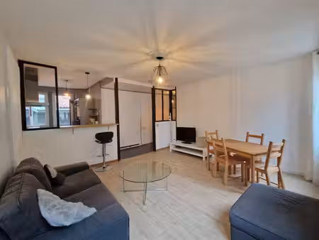 idealement situe t2 meuble renove