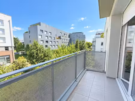location - studio meuble + parking - saint priest