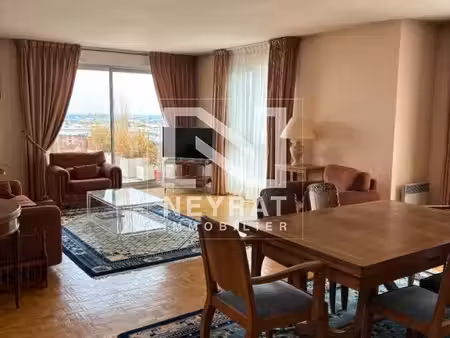 grand t4 meuble en rooftop avec terrasse 75m²  cave  box et parking
