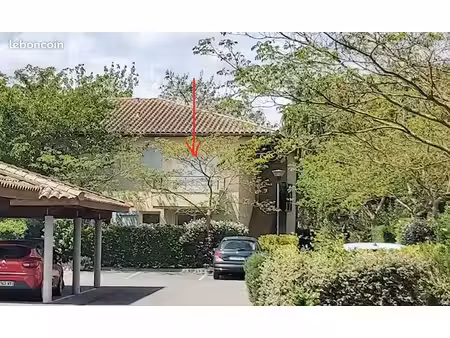 t2 toulouse launaguet balcon parking