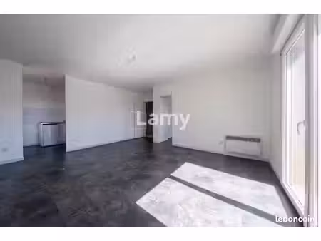 appartement 2 pièces 46 m²