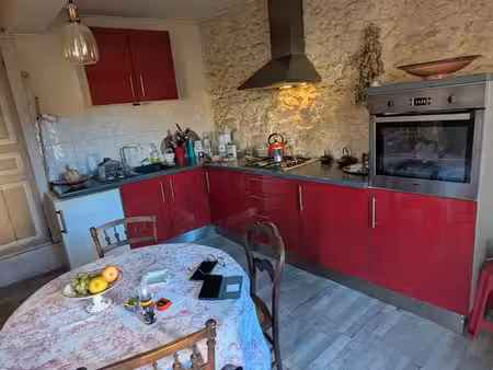 maison de rue à louer