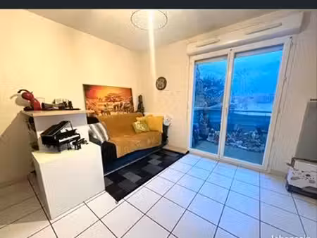 appartement meublé - 1 pièce - 22m² - étage 1/1