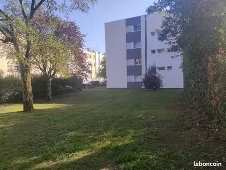 t4 74 78 m² caudéran  balcon sur parc  dpe c