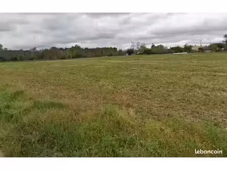 terrain 430 m² castres gironde