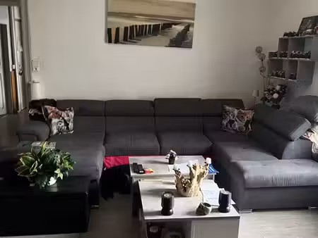 à louer appartement t2 - 75m2 avec terrasse