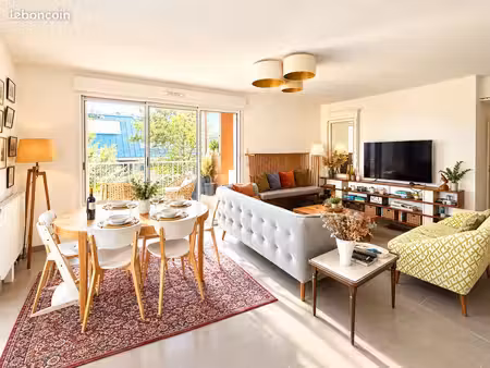 le bouscat parc marceau - t4 récent avec grandes terrasses