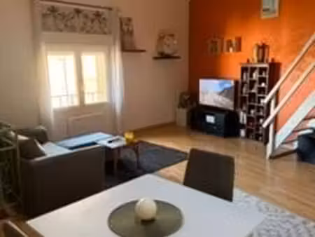 location t1 avec mezzanine
