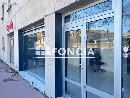 local commercial 82.02m² à louer 1617 - montpellier 34090