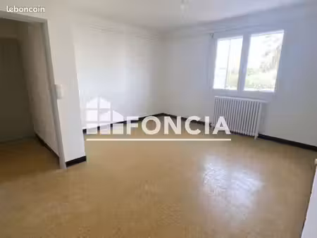 appartement 3 pièces 61.33m² à louer 756.96 - sete 34200
