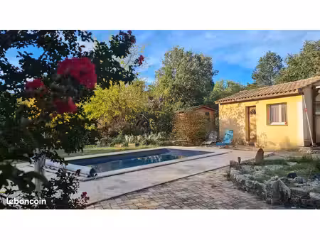 villa fontareches avec piscine sur 2547m2