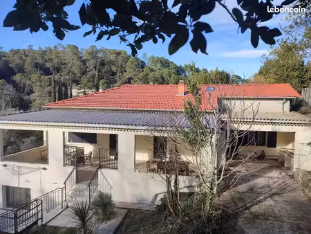 villa entièrement rénovée 160 m² - atelier 110 m² - terrain 3000 m² piscinable