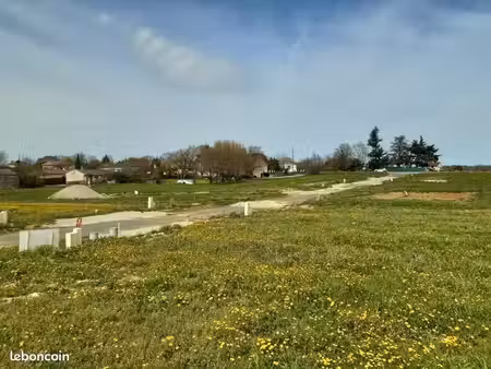 terrain à bâtir de 510 m² à daignac (33)