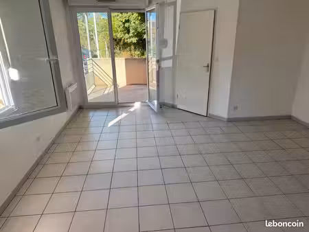 apparemment