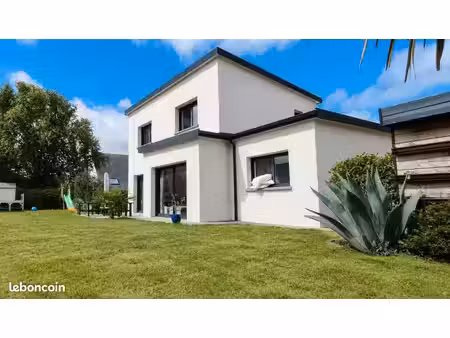 maison contemporaine de 131 m² à plabennec