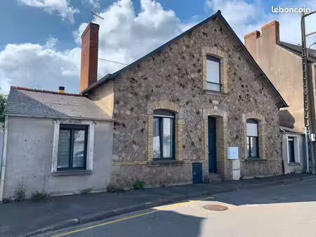 très beau studio redon