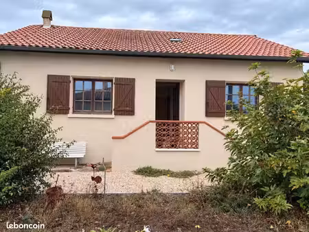 maison centre lavernose sur 640m2