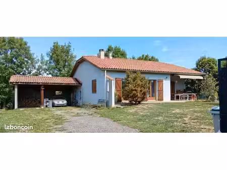 vend maison 110 m2 avec terrain 2700 m2 les tourreilles