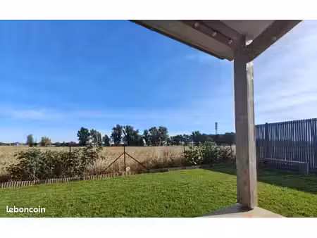 t3 duplex 65 m² avec jardin  terrasse et atelier – saubens