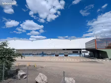 local d'activite 3416 m² nimes