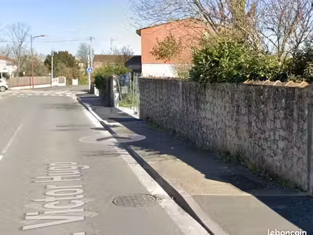 terrain à bâtir de 680 m² à carbon-blanc (33)