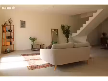 maison 4 pièces de 128 m² à montberon